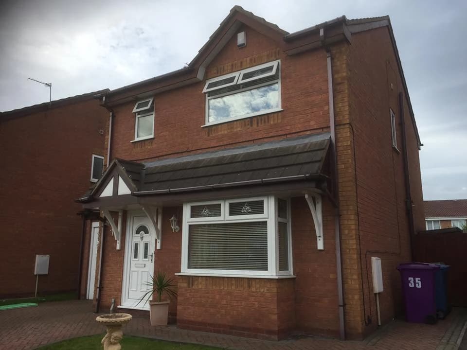 Liverpool detached property showing existing roof and roofline before repair by Sefton Roofing